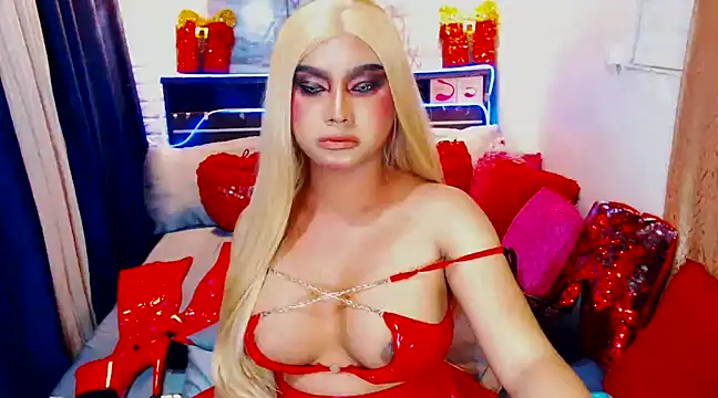 Snapshot of TsGoddessNhicolle chatting on 01-21-25, 03:43 TsGoddessNhicolle online show from 01-21-25, 03:43