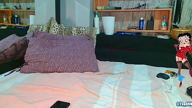 Snapshot of TS_ANNA_ chatting on 12-14-24, 03:50 TS ANNA online show from 12-14-24, 03:50