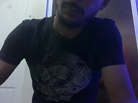 Snapshot of domigoodguy chatting on 02-02-25, 10:17 domigoodguy online show from 02-02-25, 10:17