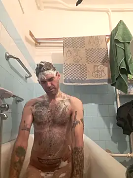 Snapshot of 2223joker chatting on 01-19-26, 04:00 2223joker online show from 01-19-26, 04:00