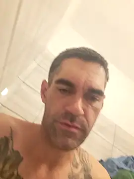 Snapshot of 2223joker chatting on 11-09-25, 06:34 2223joker online show from 11-09-25, 06:34