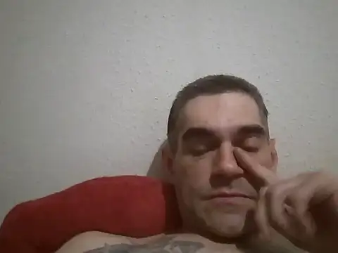 Snapshot of 2223joker chatting on 11-08-25, 04:54 2223joker online show from 11-08-25, 04:54