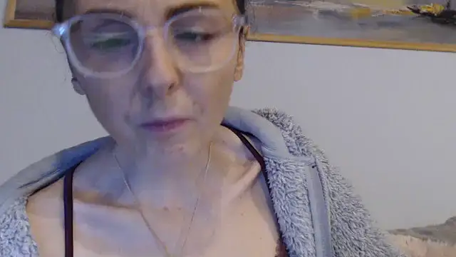 Snapshot of cleophee chatting on 02-20-26, 06:59 cleophee online show from 02-20-26, 06:59