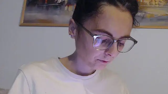 cleophee online show from 10-18-25, 06:15