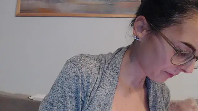 cleophee online show from 12-05-25, 06:45