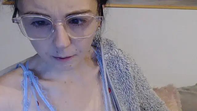 Snapshot of cleophee chatting on 02-16-26, 06:45 cleophee online show from 02-16-26, 06:45