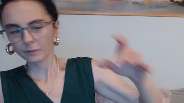 cleophee online show from 10-01-25, 05:56