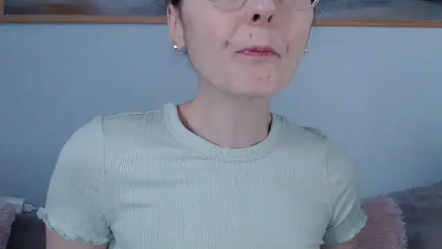 cleophee online show from 04-07-26, 05:42