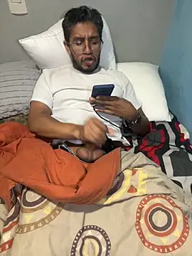 Darkdickhard online show from 11-04-25, 04:05