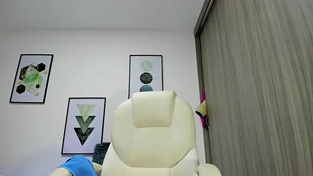 Paty37 online show from 04-23-26, 12:40