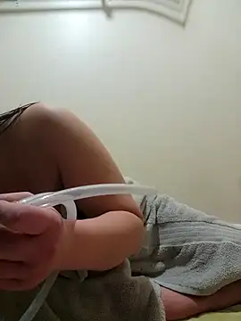 Mostlikely2suckseed88 online show from 10-04-25, 09:38