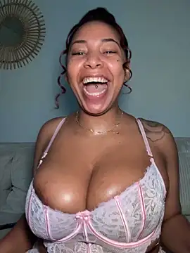 Snapshot of kataryna69 chatting on 02-11-25, 08:20 kataryna69 online show from 02-11-25, 08:20