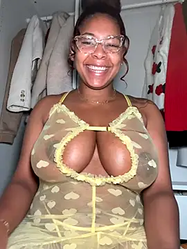 Snapshot of kataryna69 chatting on 09-27-25, 04:51 kataryna69 online show from 09-27-25, 04:51