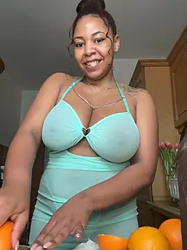 Snapshot of kataryna69 chatting on 02-08-25, 08:52 kataryna69 online show from 02-08-25, 08:52