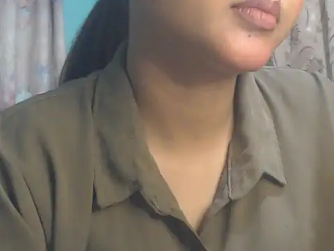 Snapshot of NancyRuvi chatting on 03-07-26, 05:29 NancyRuvi online show from 03-07-26, 05:29