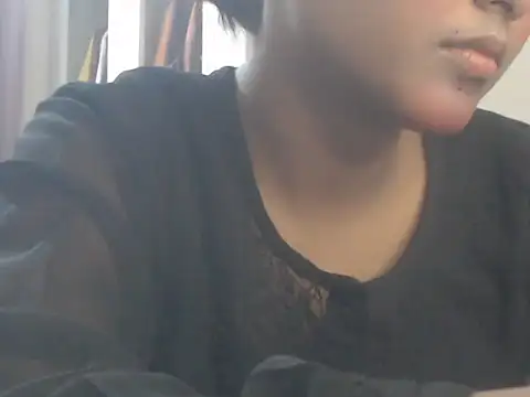 Snapshot of NancyRuvi chatting on 06-07-26, 03:50 NancyRuvi online show from 06-07-26, 03:50