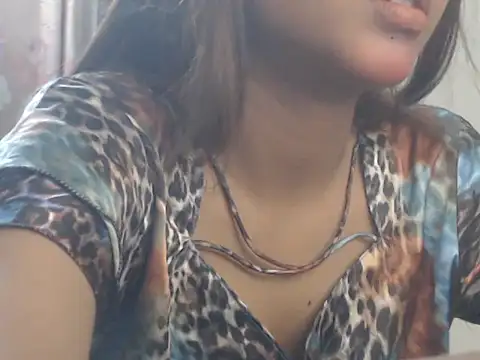 Snapshot of NancyRuvi chatting on 05-23-26, 05:23 NancyRuvi online show from 05-23-26, 05:23
