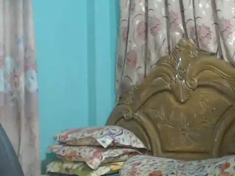 NancyRuvi online show from 10-05-25, 03:47