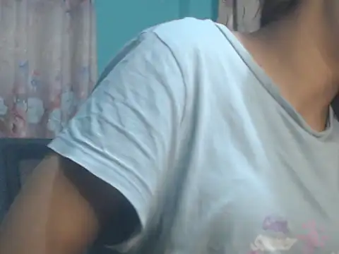 Snapshot of NancyRuvi chatting on 03-15-26, 05:20 NancyRuvi online show from 03-15-26, 05:20