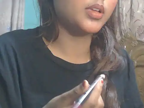 Snapshot of NancyRuvi chatting on 04-05-26, 04:57 NancyRuvi online show from 04-05-26, 04:57