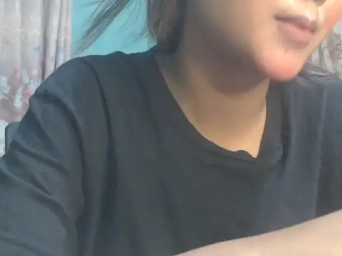 Snapshot of NancyRuvi chatting on 04-06-26, 03:35 NancyRuvi online show from 04-06-26, 03:35