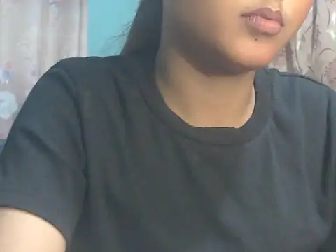 Snapshot of NancyRuvi chatting on 03-19-26, 04:40 NancyRuvi online show from 03-19-26, 04:40