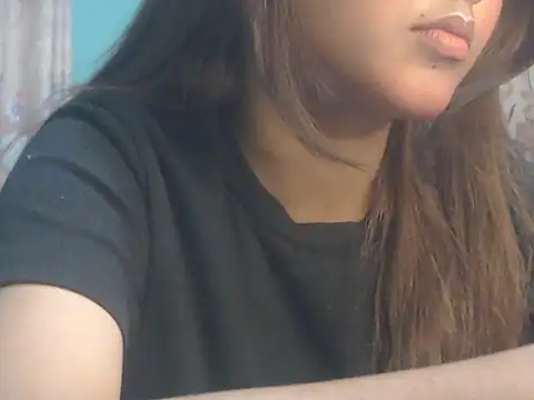 Snapshot of NancyRuvi chatting on 04-10-26, 04:25 NancyRuvi online show from 04-10-26, 04:25