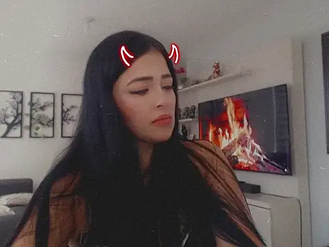 Aleska  Bell online show from 09-15-25, 03:01