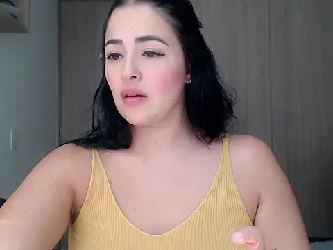 Aleska  Bell online show from 09-23-25, 02:57