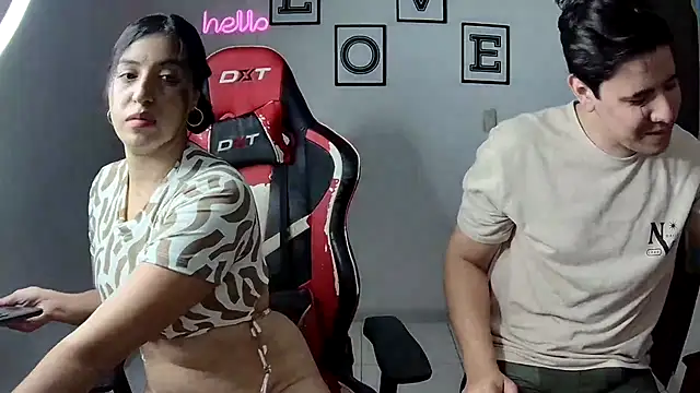 Snapshot of kim_sex_hot chatting on 10-01-25, 12:31 kim sex hot online show from 10-01-25, 12:31