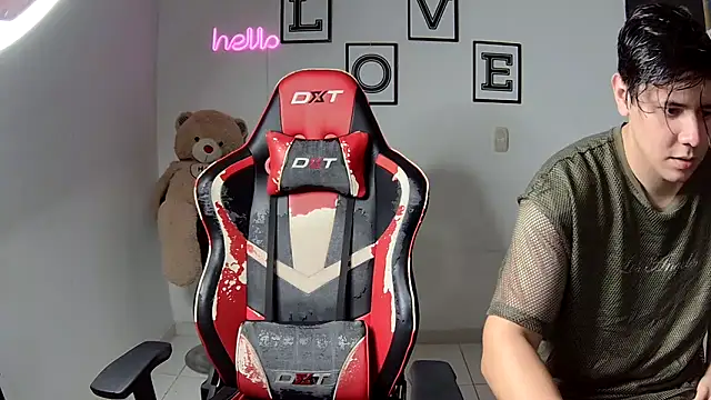 Snapshot of kim_sex_hot chatting on 10-14-25, 03:51 kim sex hot online show from 10-14-25, 03:51