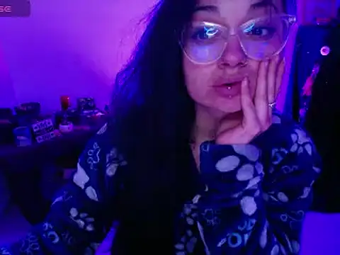 Snapshot of Alexa-Sweet69 chatting on 12-11-24, 04:18 Alexa-Sweet69 online show from 12-11-24, 04:18