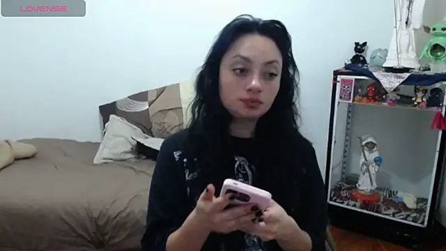 Snapshot of Alexa-Sweet69 chatting on 09-18-25, 06:55 Alexa-Sweet69 online show from 09-18-25, 06:55