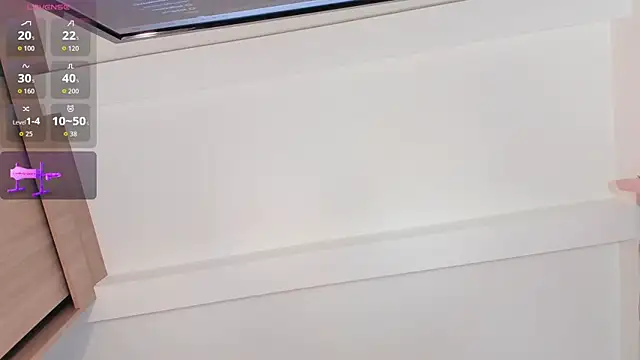 Snapshot of sophy_champagne chatting on 06-25-26, 05:12 sophy champagne online show from 06-25-26, 05:12