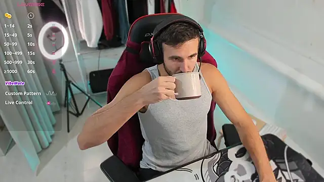 Raamoss online show from 09-19-25, 04:11