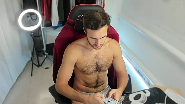 Raamoss online show from 10-10-25, 12:39