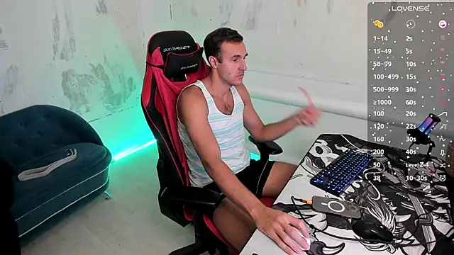 Raamoss online show from 03-21-25, 01:01