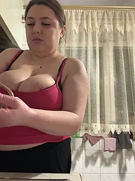 Sara Slow online show from 03-11-25, 04:40