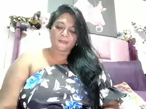 Snapshot of IndianDelia chatting on 04-28-26, 07:07 IndianDelia online show from 04-28-26, 07:07