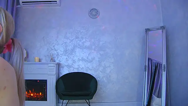 Michelle90u online show from 09-28-25, 06:42