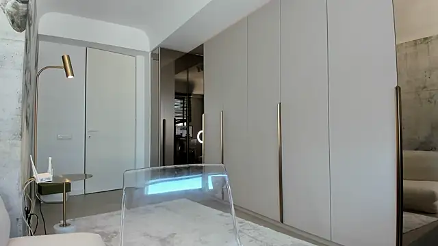 hotdeedee online show from 11-02-25, 08:08