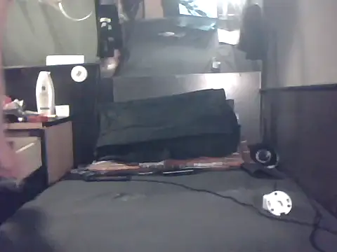 Snapshot of Slutviki69 chatting on 05-19-26, 10:06 Slutviki69 online show from 05-19-26, 10:06