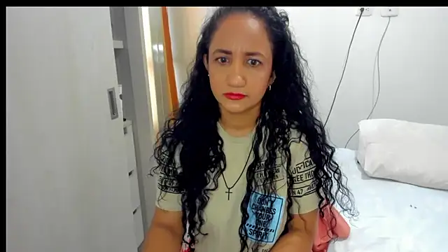 alaskmiller1 online show from 11-06-25, 10:14