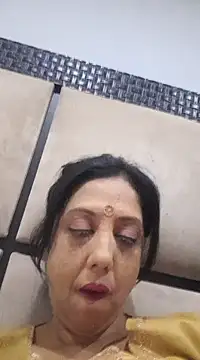 Snapshot of Mahi4luv chatting on 12-01-24, 08:47 Mahi4luv online show from 12-01-24, 08:47