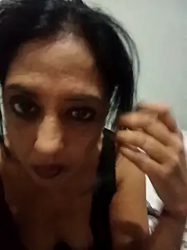 Mahi4luv online show from 03-25-26, 10:30