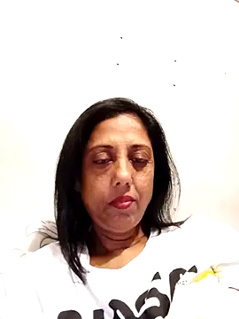 Snapshot of Mahi4luv chatting on 09-23-25, 12:39 Mahi4luv online show from 09-23-25, 12:39