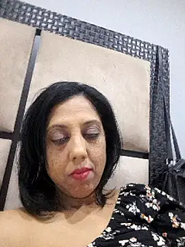 Snapshot of Mahi4luv chatting on 12-07-24, 10:12 Mahi4luv online show from 12-07-24, 10:12