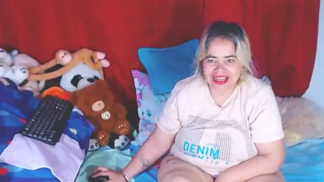 estrellita fugaz16x online show from 10-26-25, 10:54