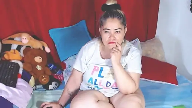 estrellita fugaz16x online show from 11-04-25, 04:38