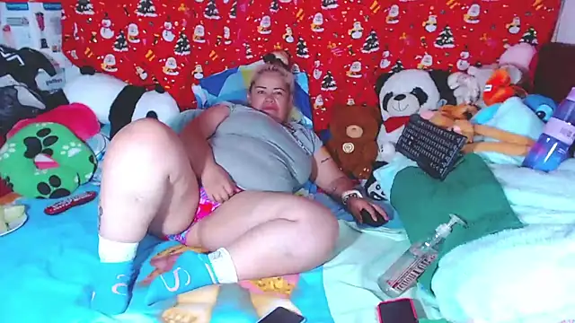 estrellita fugaz16x online show from 04-11-26, 05:48